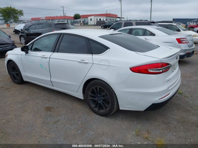 Photo 2 VIN: 3FA6P0HD9KR235292 - FORD FUSION 