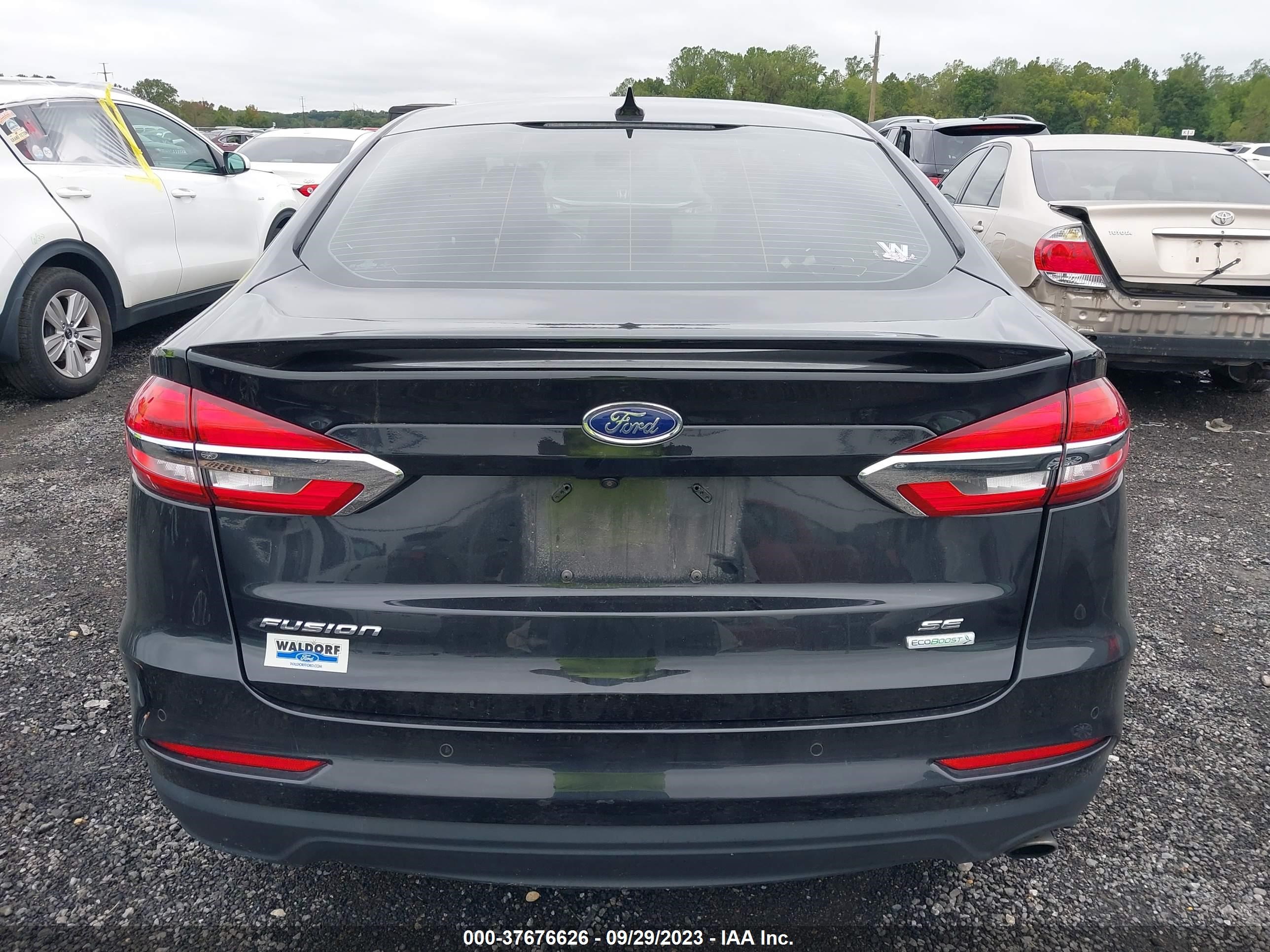 Photo 15 VIN: 3FA6P0HD9LR161762 - FORD FUSION 