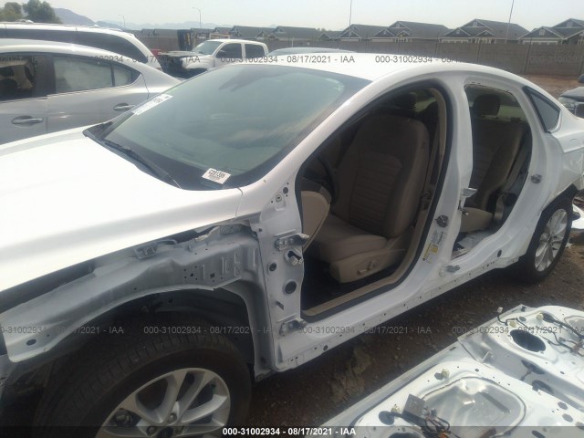 Photo 5 VIN: 3FA6P0HD9LR189769 - FORD FUSION 