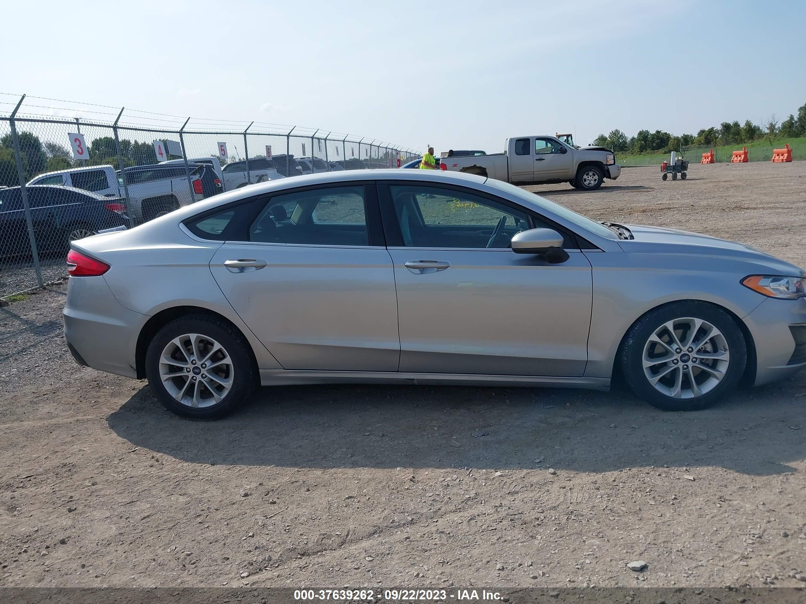 Photo 12 VIN: 3FA6P0HD9LR201192 - FORD FUSION 