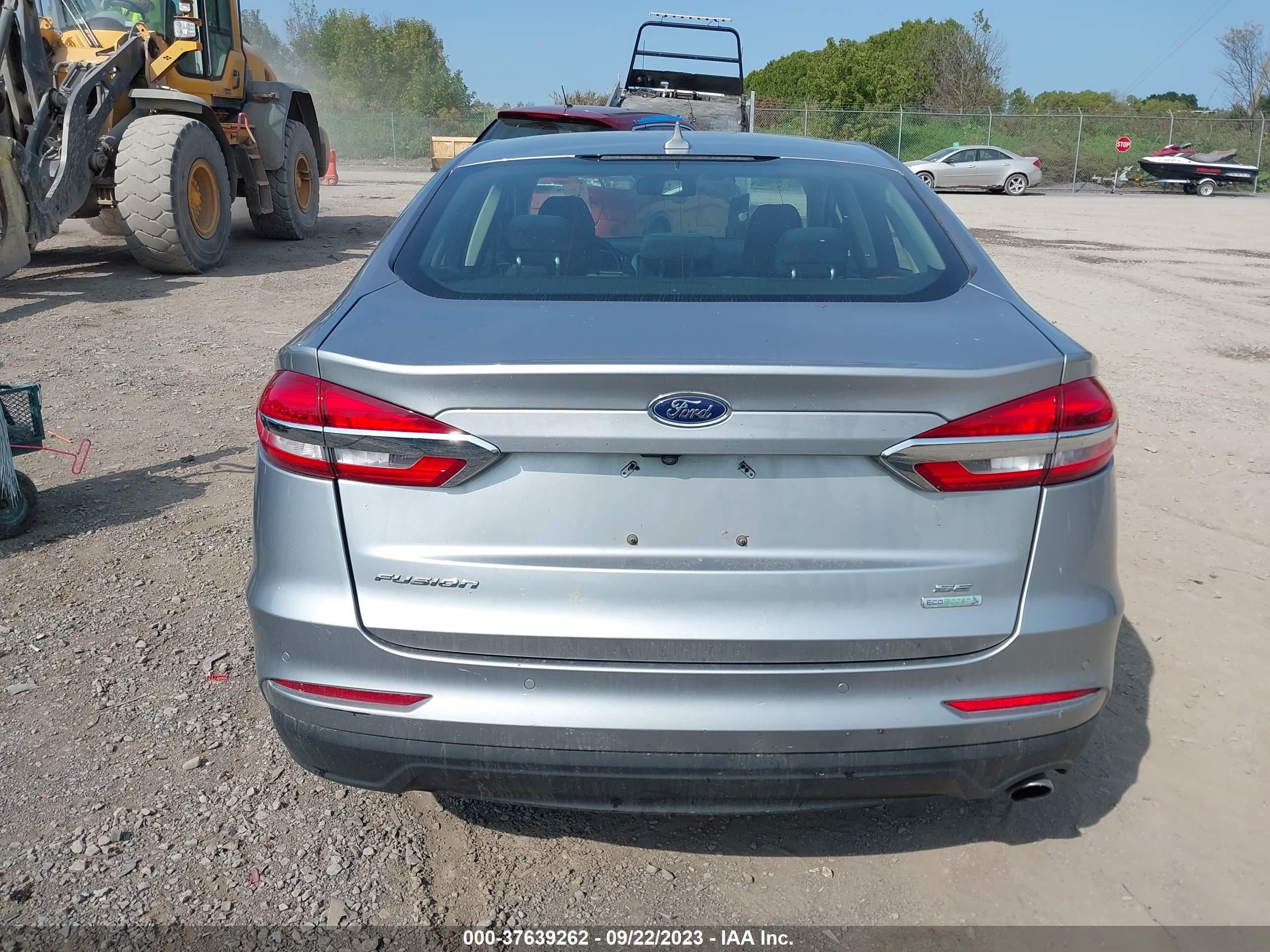 Photo 15 VIN: 3FA6P0HD9LR201192 - FORD FUSION 