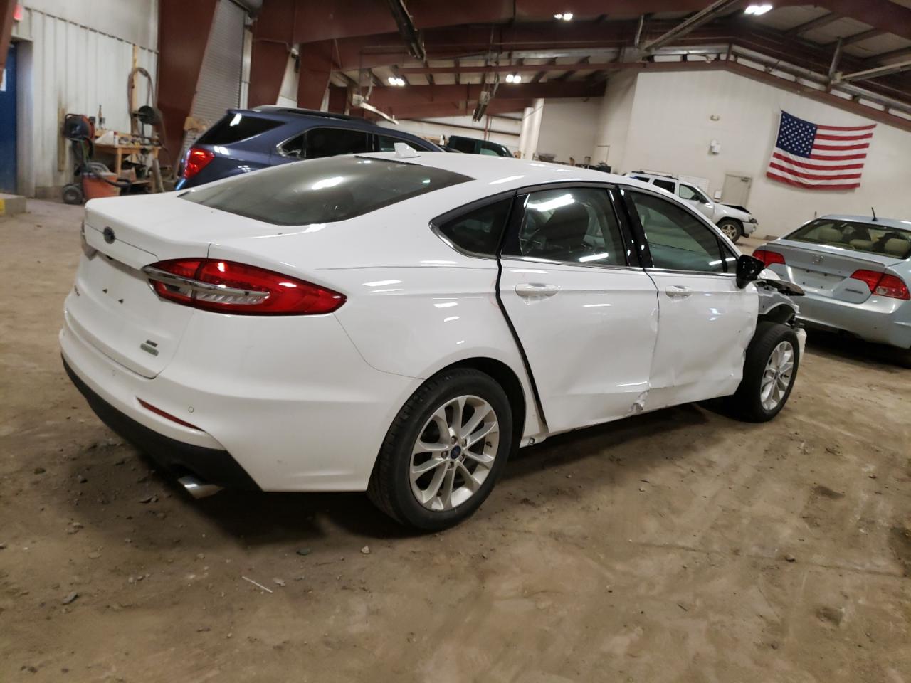 Photo 2 VIN: 3FA6P0HD9LR249081 - FORD FUSION 