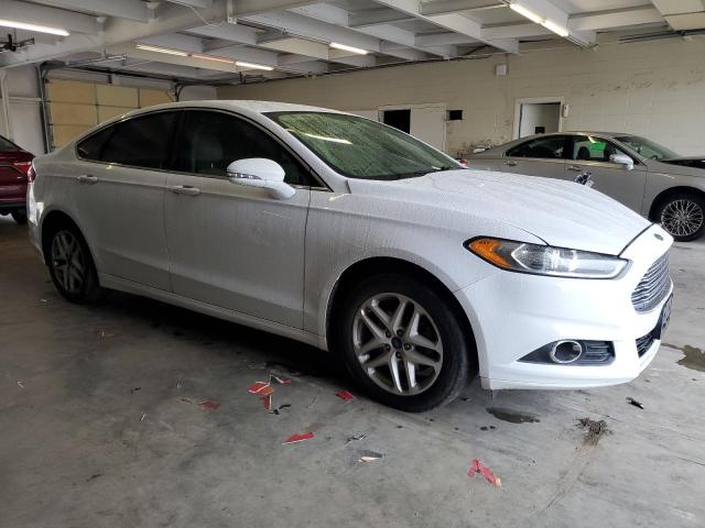 Photo 3 VIN: 3FA6P0HDXER282075 - FORD FUSION 