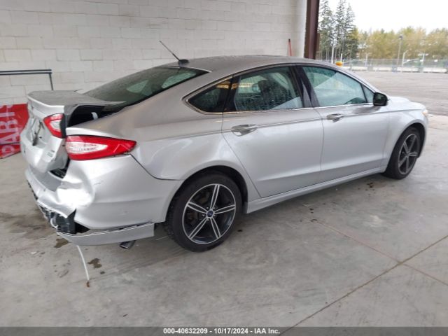 Photo 3 VIN: 3FA6P0HDXFR119153 - FORD FUSION 