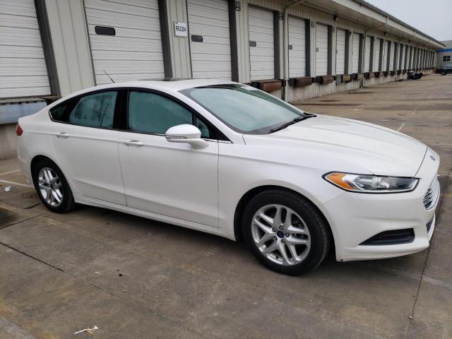 Photo 3 VIN: 3FA6P0HDXFR134459 - FORD FUSION SE 