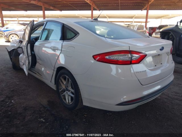 Photo 2 VIN: 3FA6P0HDXFR239082 - FORD FUSION 