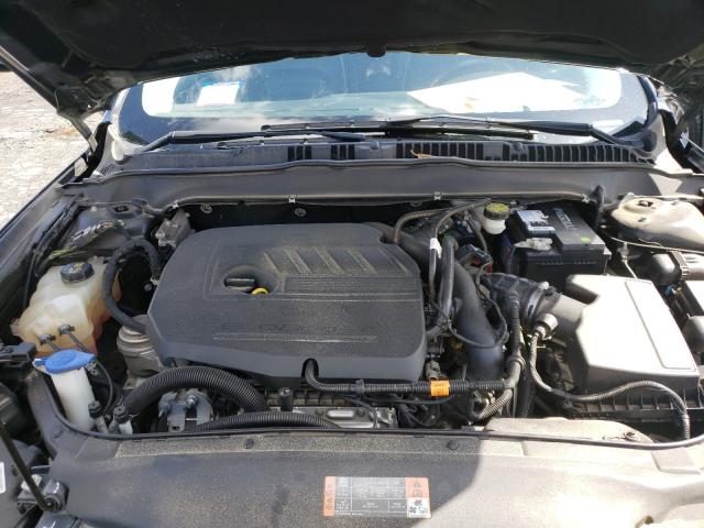 Photo 6 VIN: 3FA6P0HDXFR299640 - FORD FUSION SE 