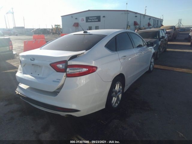 Photo 3 VIN: 3FA6P0HDXGR152171 - FORD FUSION 