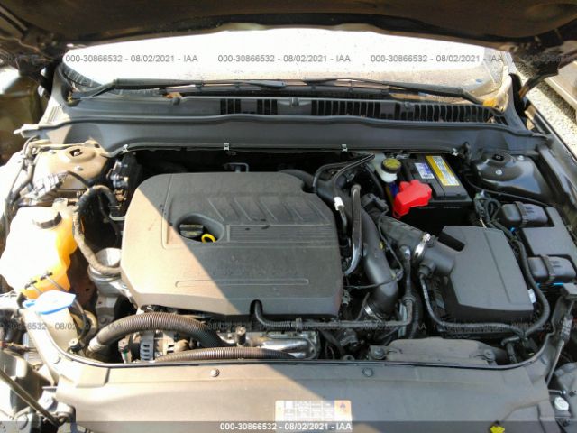 Photo 9 VIN: 3FA6P0HDXGR233400 - FORD FUSION 