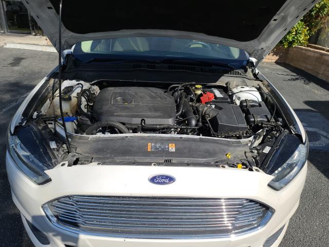 Photo 6 VIN: 3FA6P0HDXGR247362 - FORD FUSION SE 