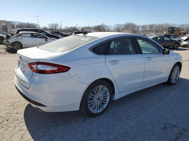 Photo 2 VIN: 3FA6P0HDXGR294813 - FORD FUSION SE 