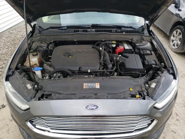 Photo 6 VIN: 3FA6P0HDXGR360454 - FORD FUSION SE 