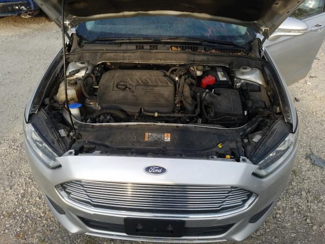 Photo 6 VIN: 3FA6P0HDXGR392496 - FORD FUSION SE 