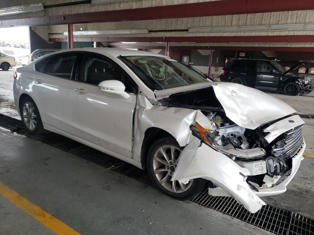 Photo 3 VIN: 3FA6P0HDXHR121472 - FORD FUSION SE 