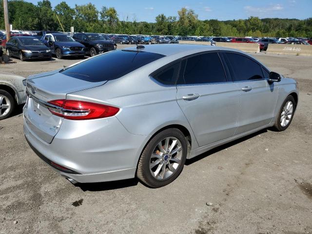 Photo 2 VIN: 3FA6P0HDXHR123576 - FORD FUSION SE 