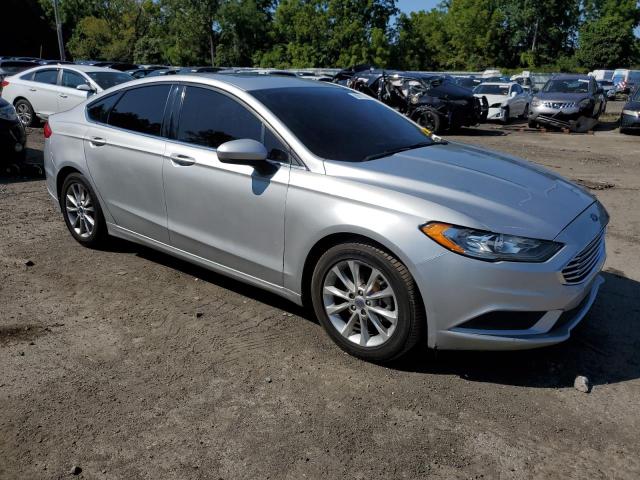 Photo 3 VIN: 3FA6P0HDXHR123576 - FORD FUSION SE 