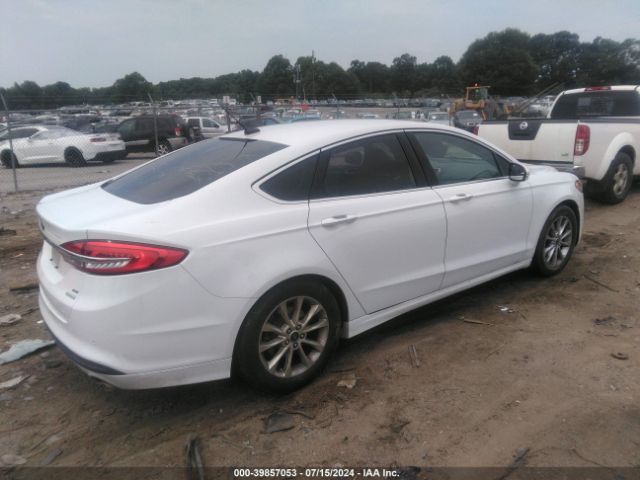 Photo 3 VIN: 3FA6P0HDXHR142659 - FORD FUSION 