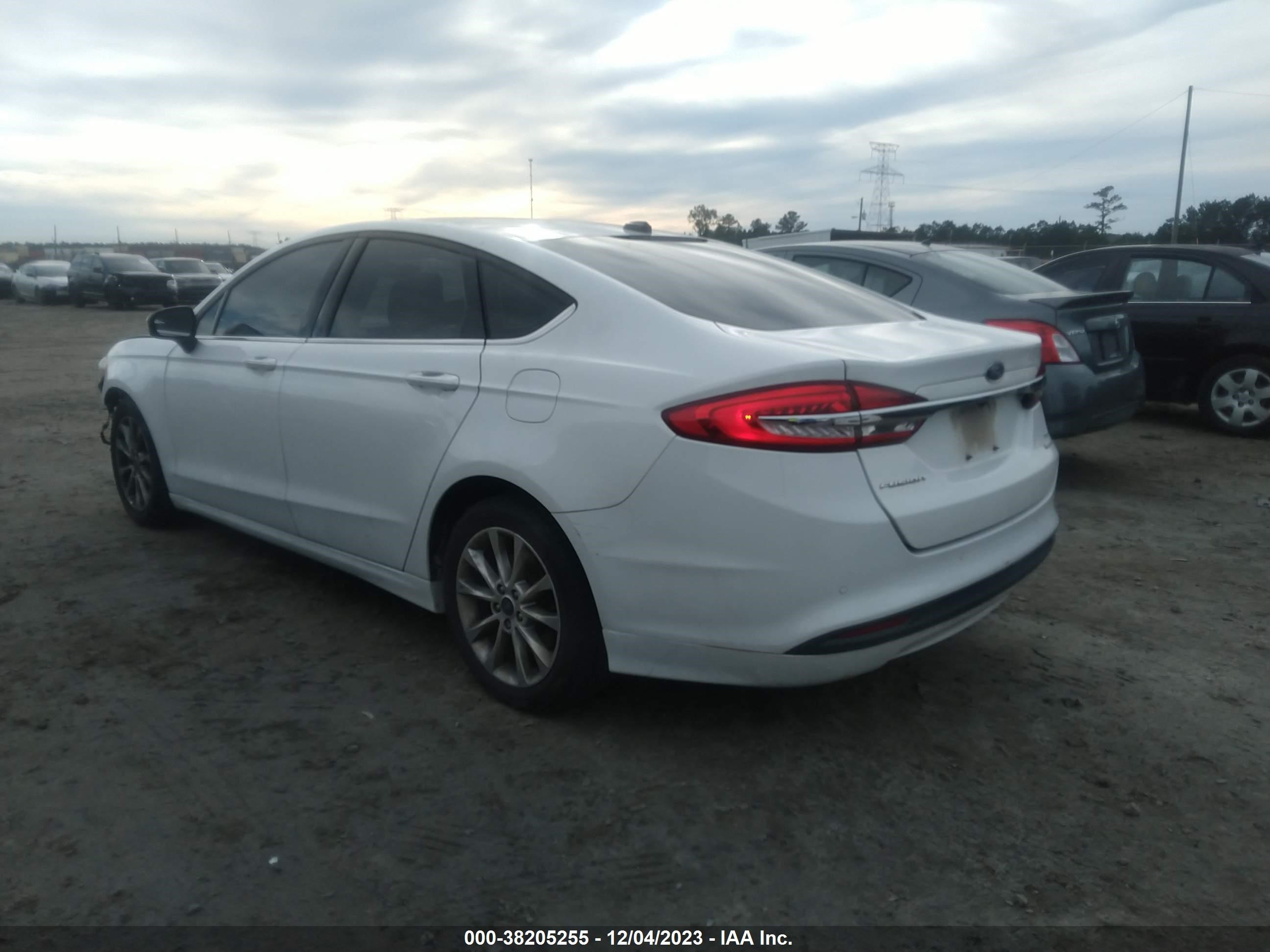 Photo 2 VIN: 3FA6P0HDXHR153287 - FORD FUSION 