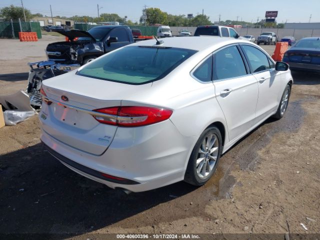 Photo 3 VIN: 3FA6P0HDXHR186984 - FORD FUSION 