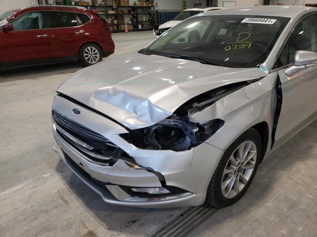 Photo 8 VIN: 3FA6P0HDXHR220289 - FORD FUSION SE 