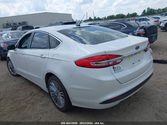 Photo 2 VIN: 3FA6P0HDXHR228568 - FORD FUSION 