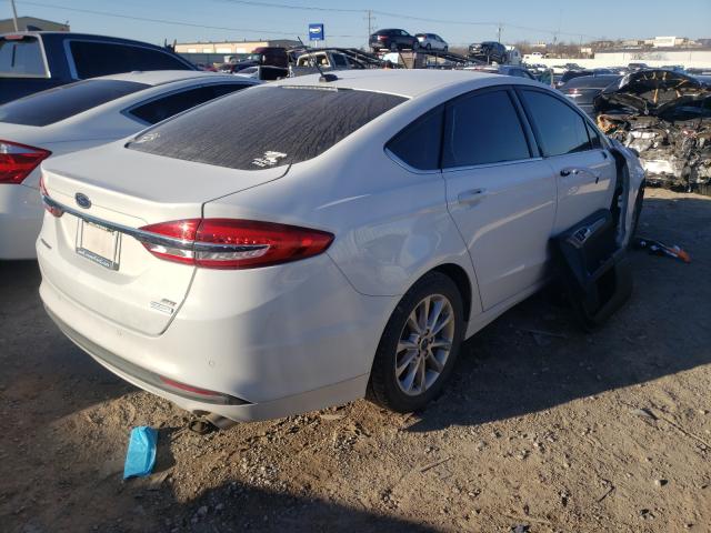 Photo 3 VIN: 3FA6P0HDXHR252403 - FORD FUSION SE 