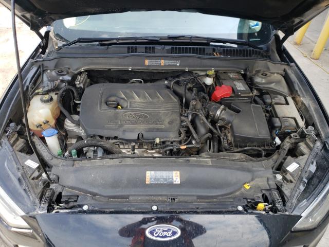 Photo 6 VIN: 3FA6P0HDXHR262333 - FORD FUSION SE 