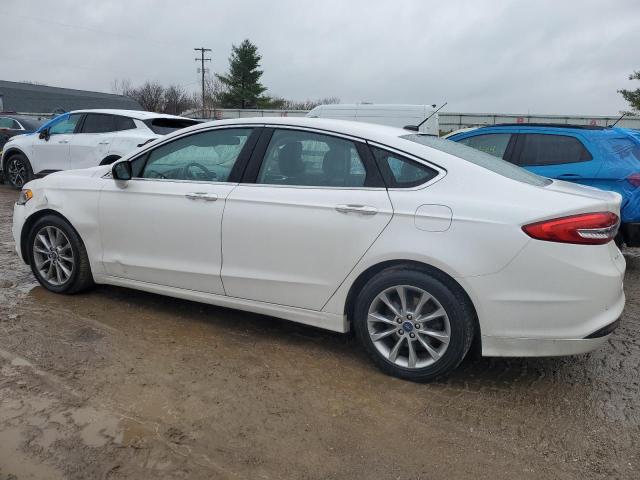 Photo 1 VIN: 3FA6P0HDXHR405734 - FORD FUSION SE 