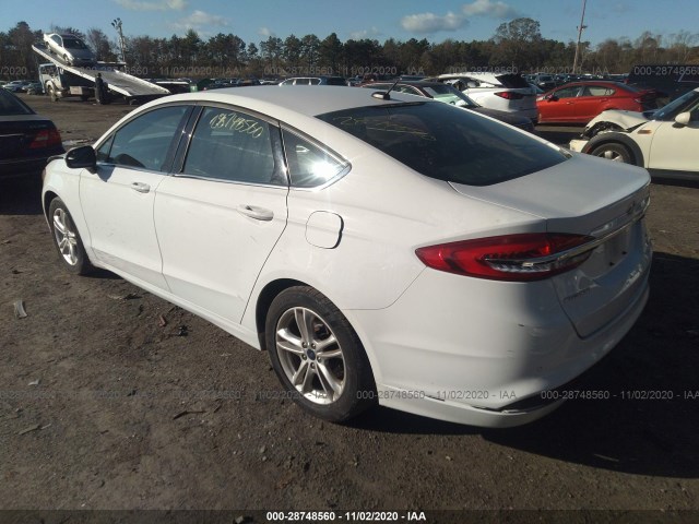 Photo 2 VIN: 3FA6P0HDXJR148399 - FORD FUSION 