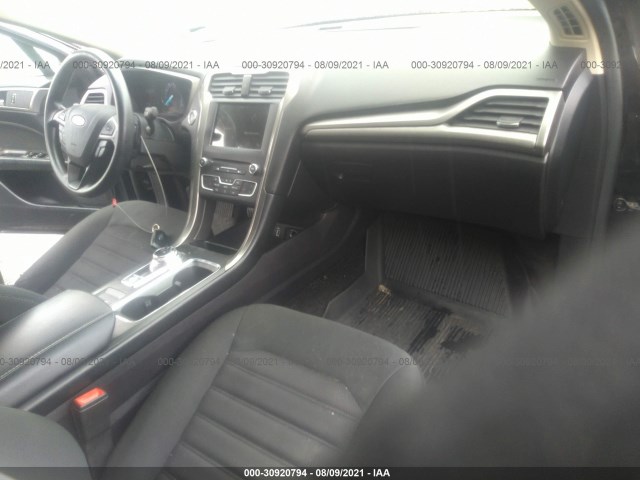 Photo 4 VIN: 3FA6P0HDXJR216202 - FORD FUSION 