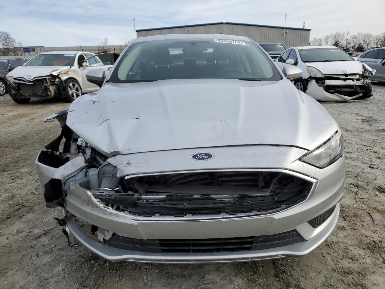 Photo 4 VIN: 3FA6P0HDXJR216460 - FORD FUSION 