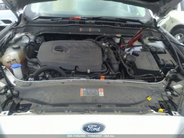 Photo 9 VIN: 3FA6P0HDXJR223845 - FORD FUSION 