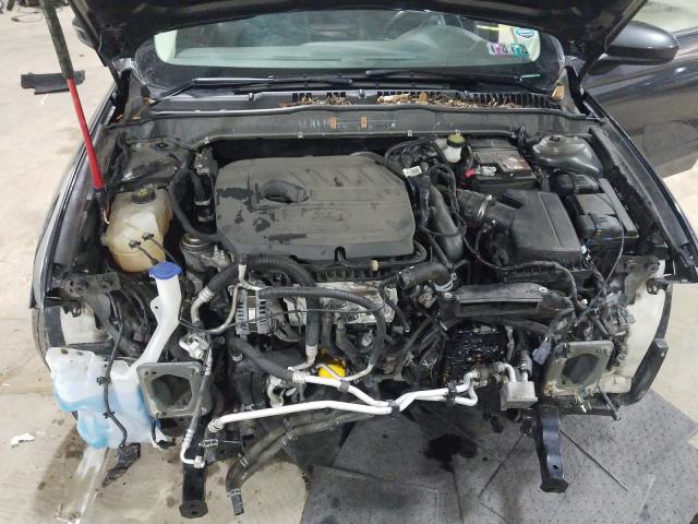 Photo 6 VIN: 3FA6P0HDXJR238975 - FORD FUSION SE 