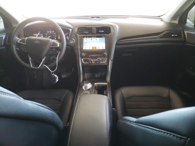 Photo 8 VIN: 3FA6P0HDXJR251497 - FORD FUSION SE 