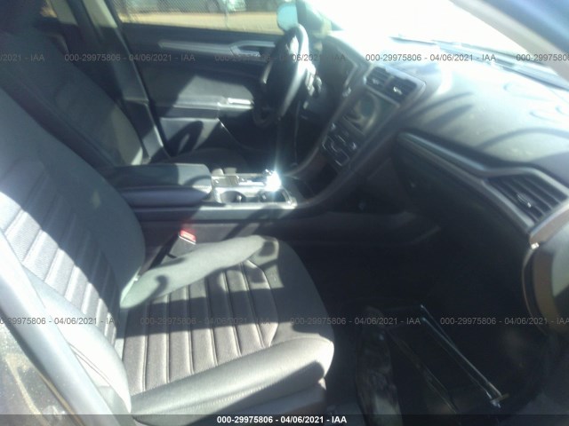 Photo 4 VIN: 3FA6P0HDXKR202222 - FORD FUSION 