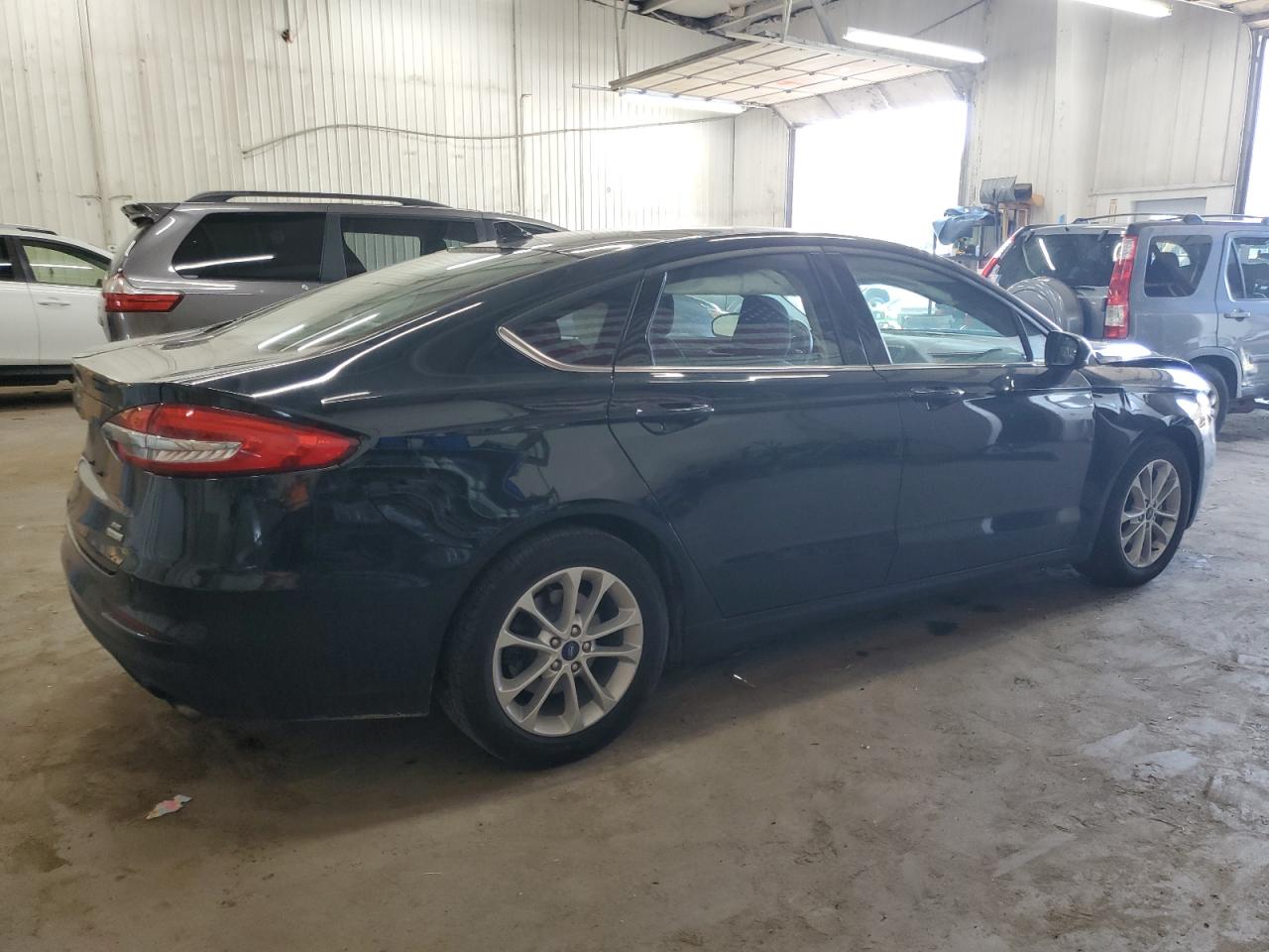 Photo 2 VIN: 3FA6P0HDXLR126826 - FORD FUSION 