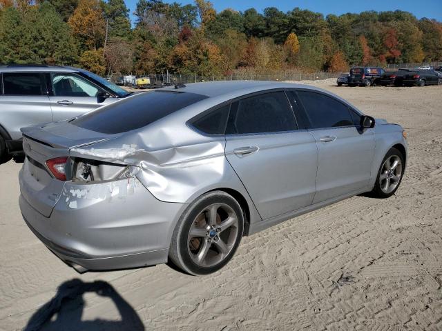 Photo 2 VIN: 3FA6P0HR0DR120837 - FORD FUSION SE 