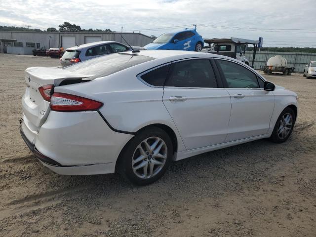 Photo 2 VIN: 3FA6P0HR0DR369994 - FORD FUSION SE 