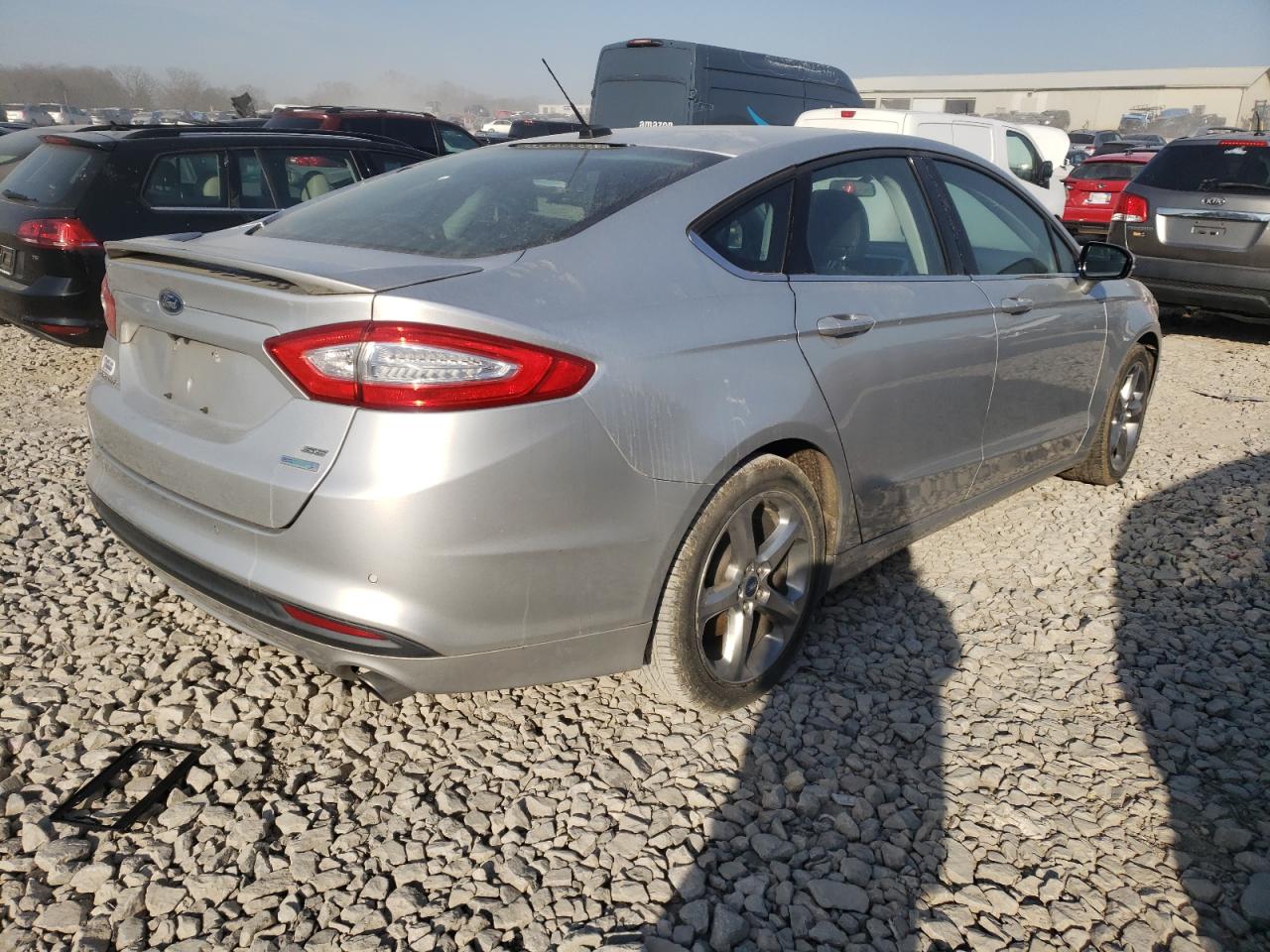 Photo 2 VIN: 3FA6P0HR1DR105604 - FORD FUSION 