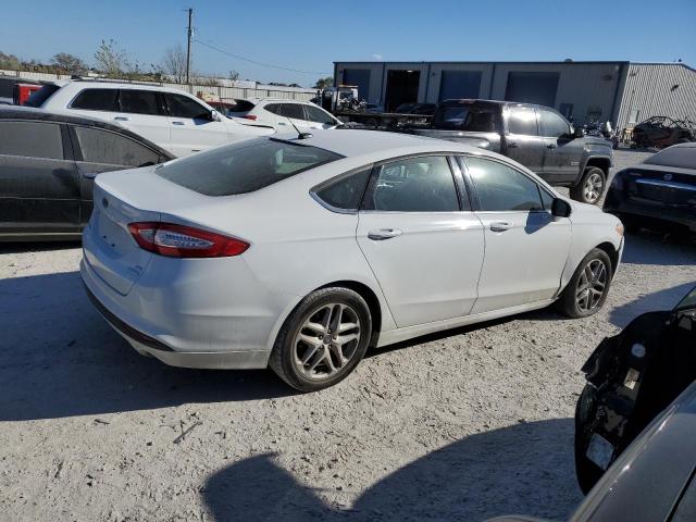 Photo 2 VIN: 3FA6P0HR2DR125540 - FORD FUSION 