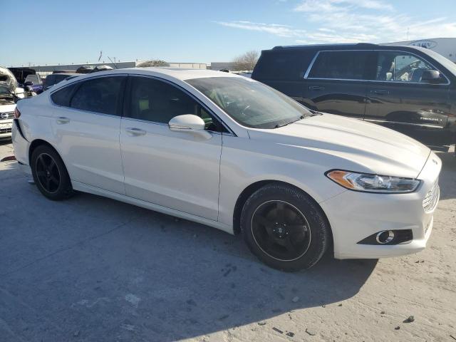 Photo 3 VIN: 3FA6P0HR2DR138255 - FORD FUSION 