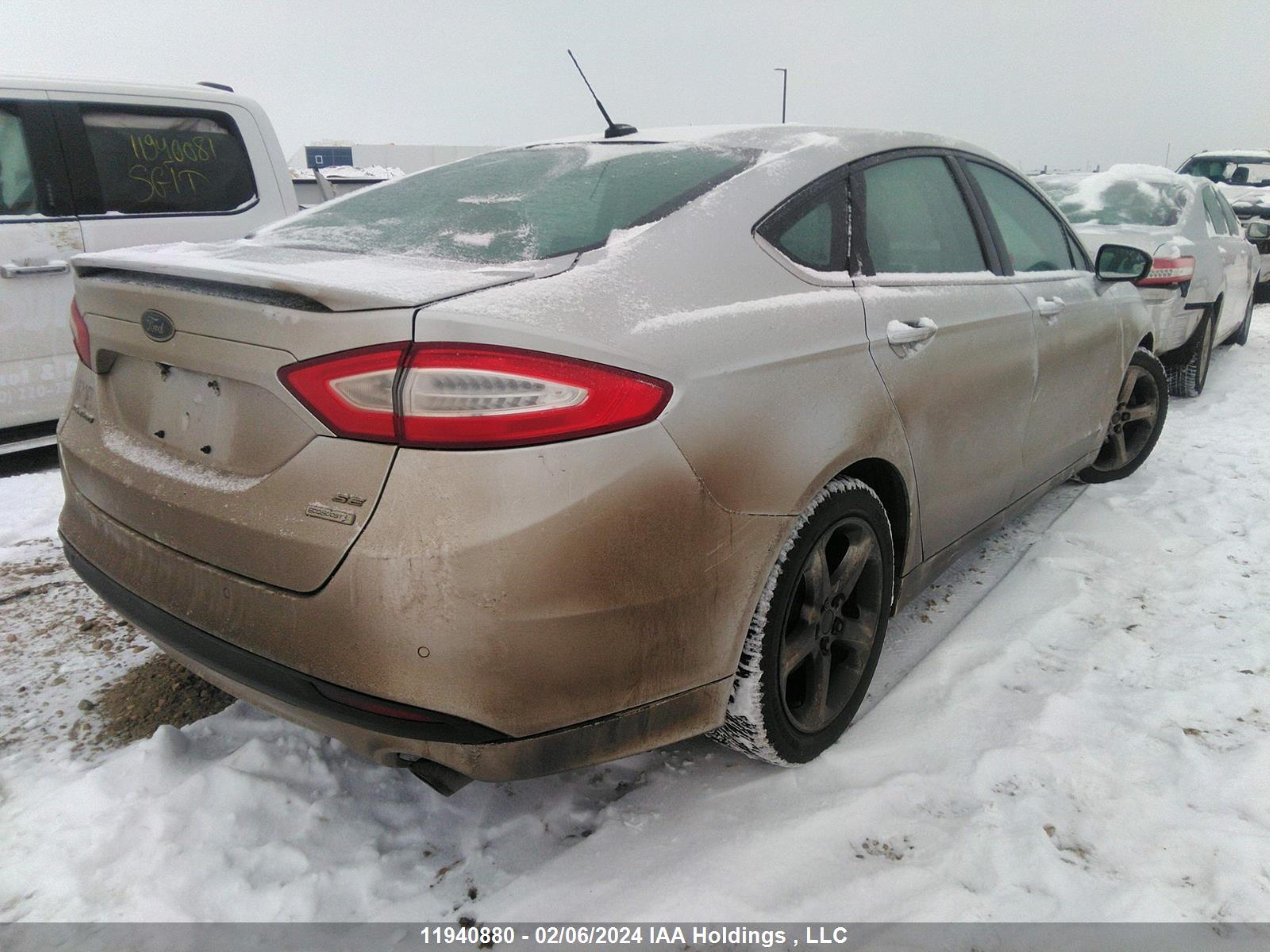 Photo 3 VIN: 3FA6P0HR3DR315041 - FORD FUSION 