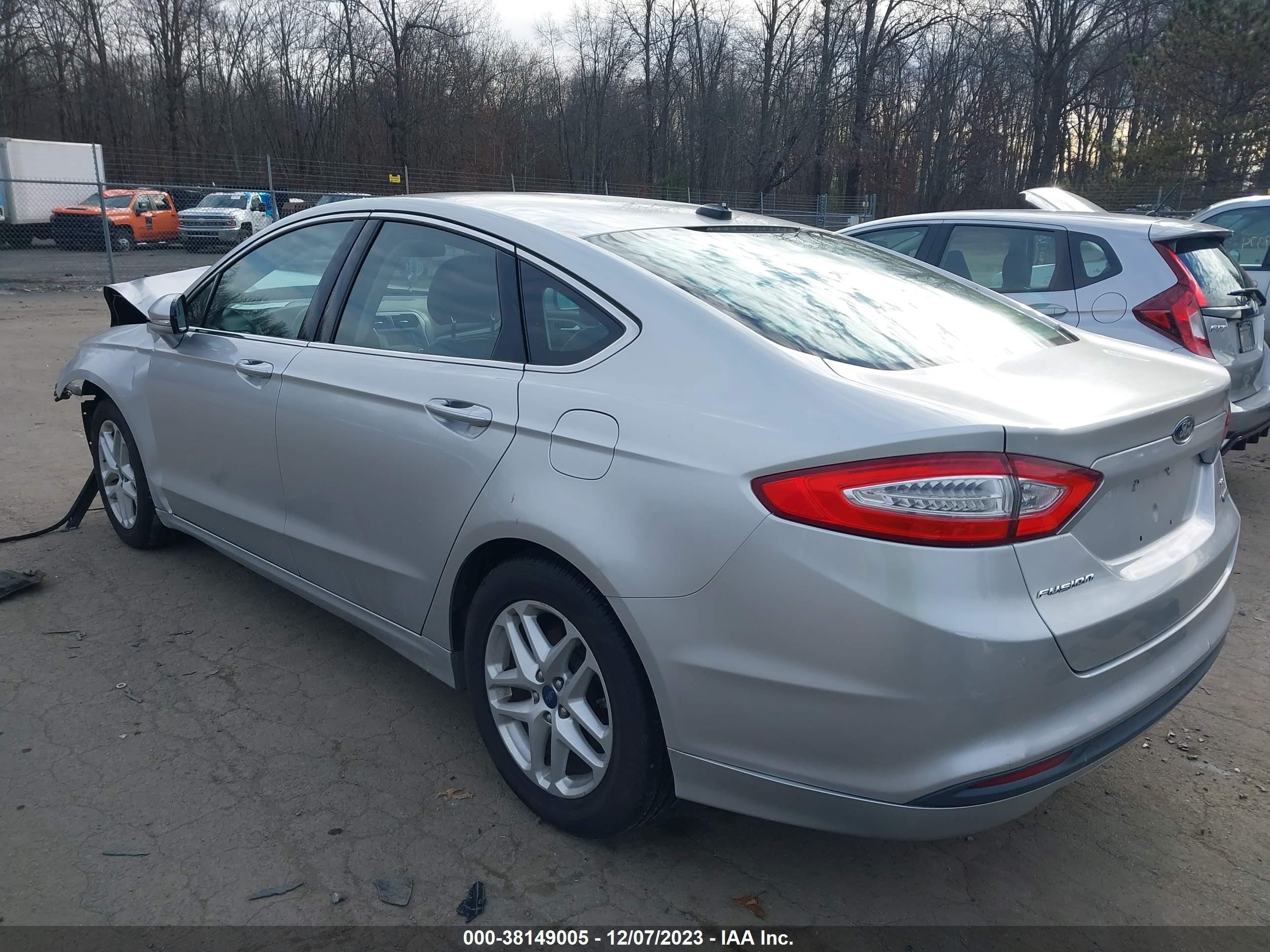 Photo 2 VIN: 3FA6P0HR4DR347867 - FORD FUSION 