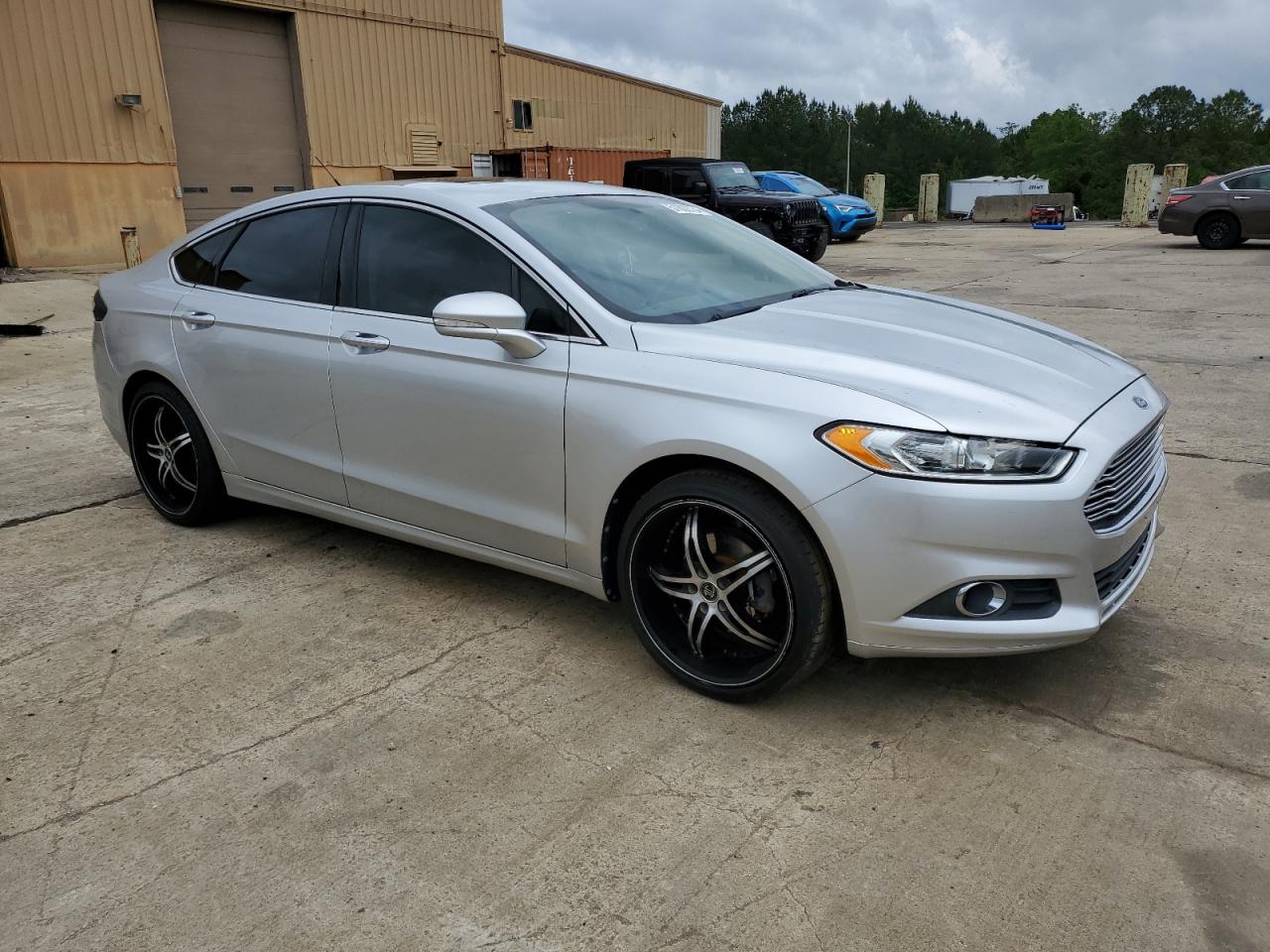 Photo 3 VIN: 3FA6P0HR5DR114130 - FORD FUSION 