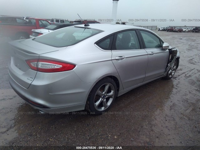 Photo 3 VIN: 3FA6P0HR5DR121496 - FORD FUSION 