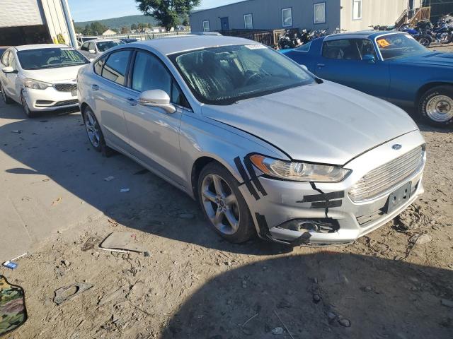 Photo 3 VIN: 3FA6P0HR6DR110152 - FORD FUSION SE 