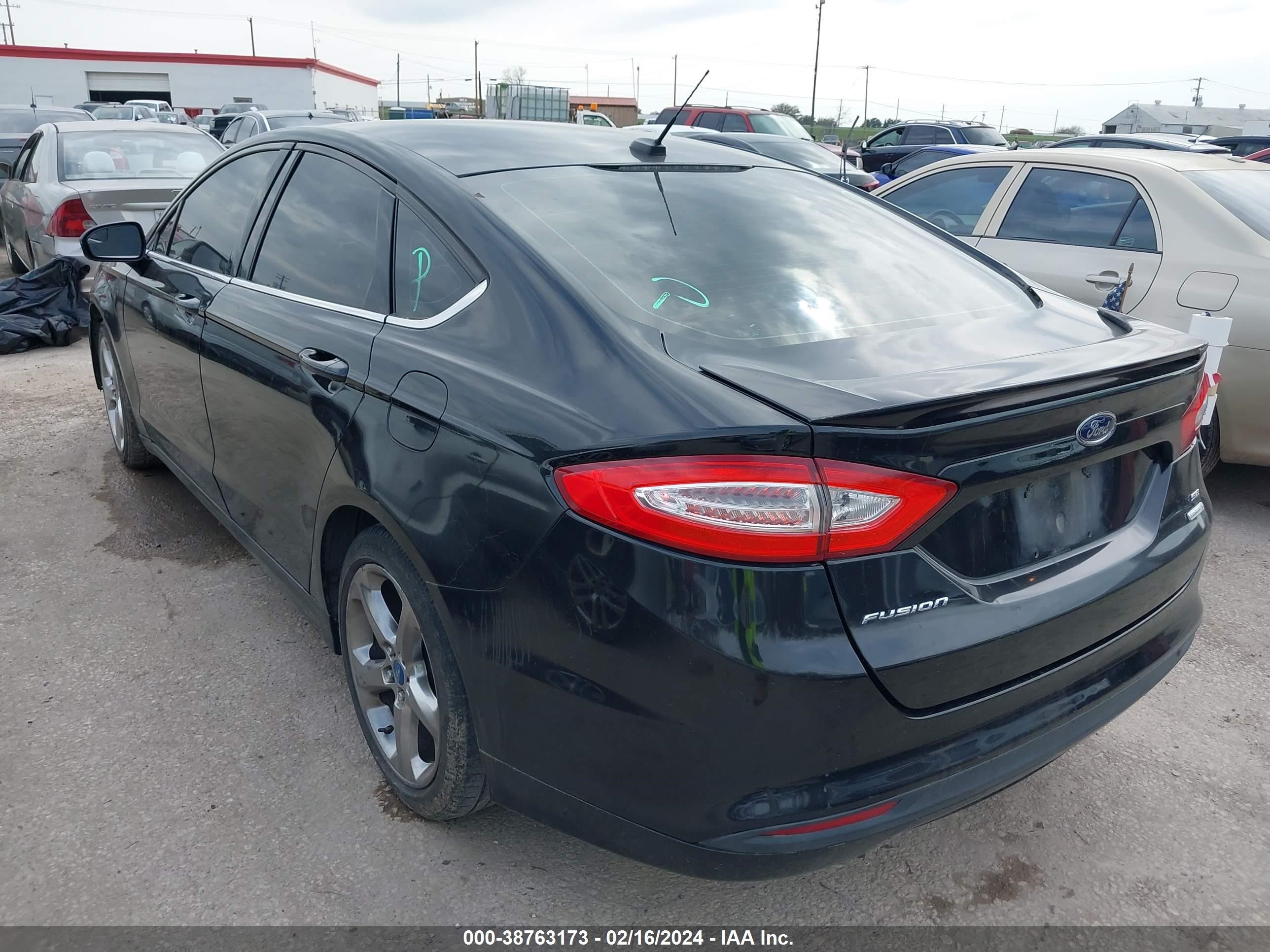 Photo 2 VIN: 3FA6P0HR6DR156368 - FORD FUSION 