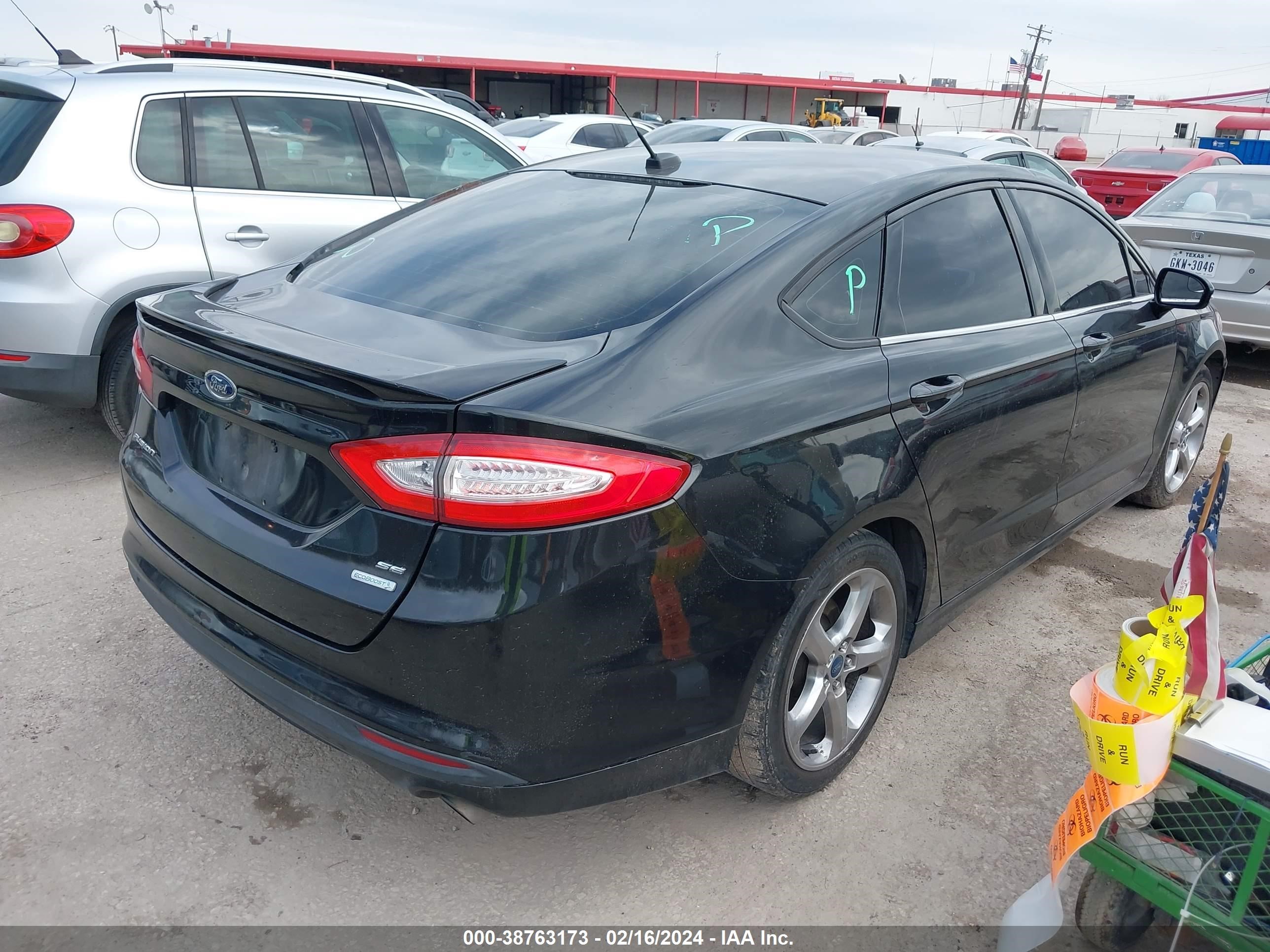 Photo 3 VIN: 3FA6P0HR6DR156368 - FORD FUSION 