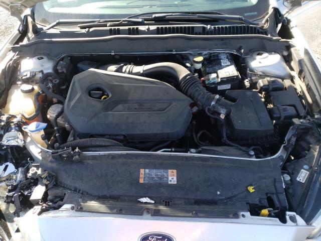 Photo 6 VIN: 3FA6P0HR6DR268815 - FORD FUSION SE 