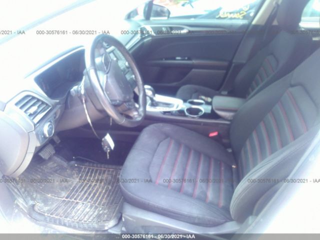 Photo 4 VIN: 3FA6P0HR7DR112850 - FORD FUSION 